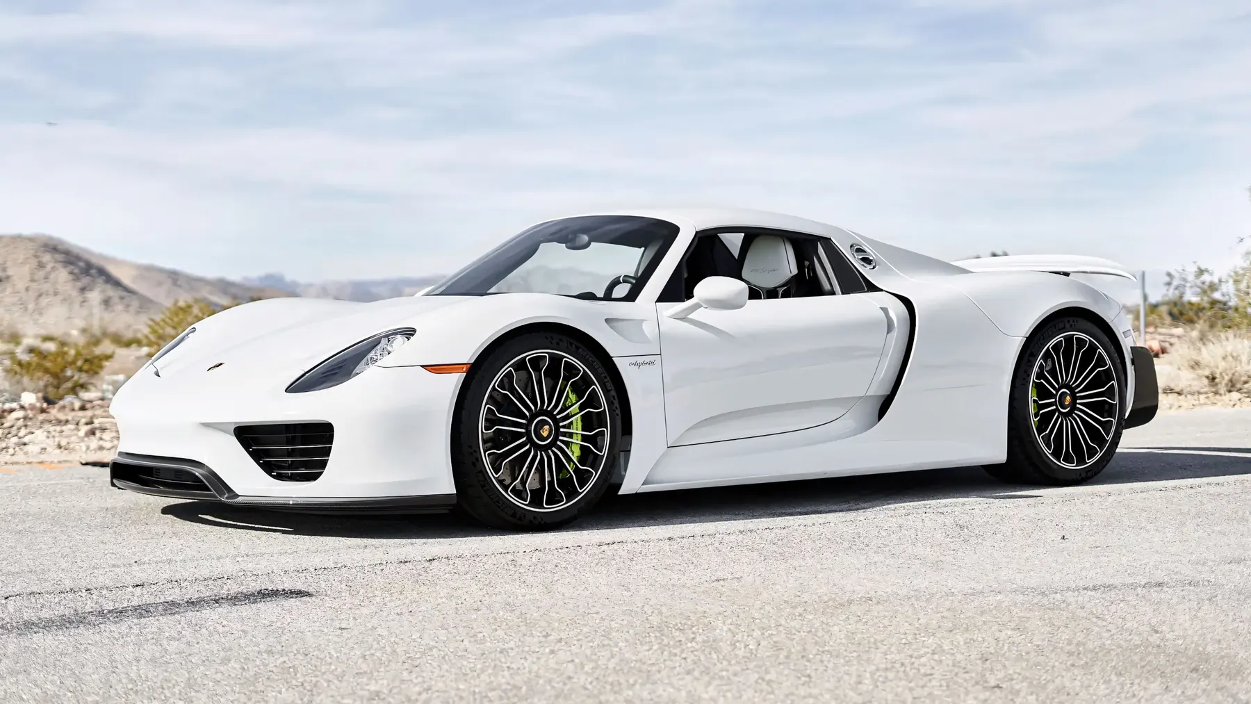 2015 Porsche 918 Spyder