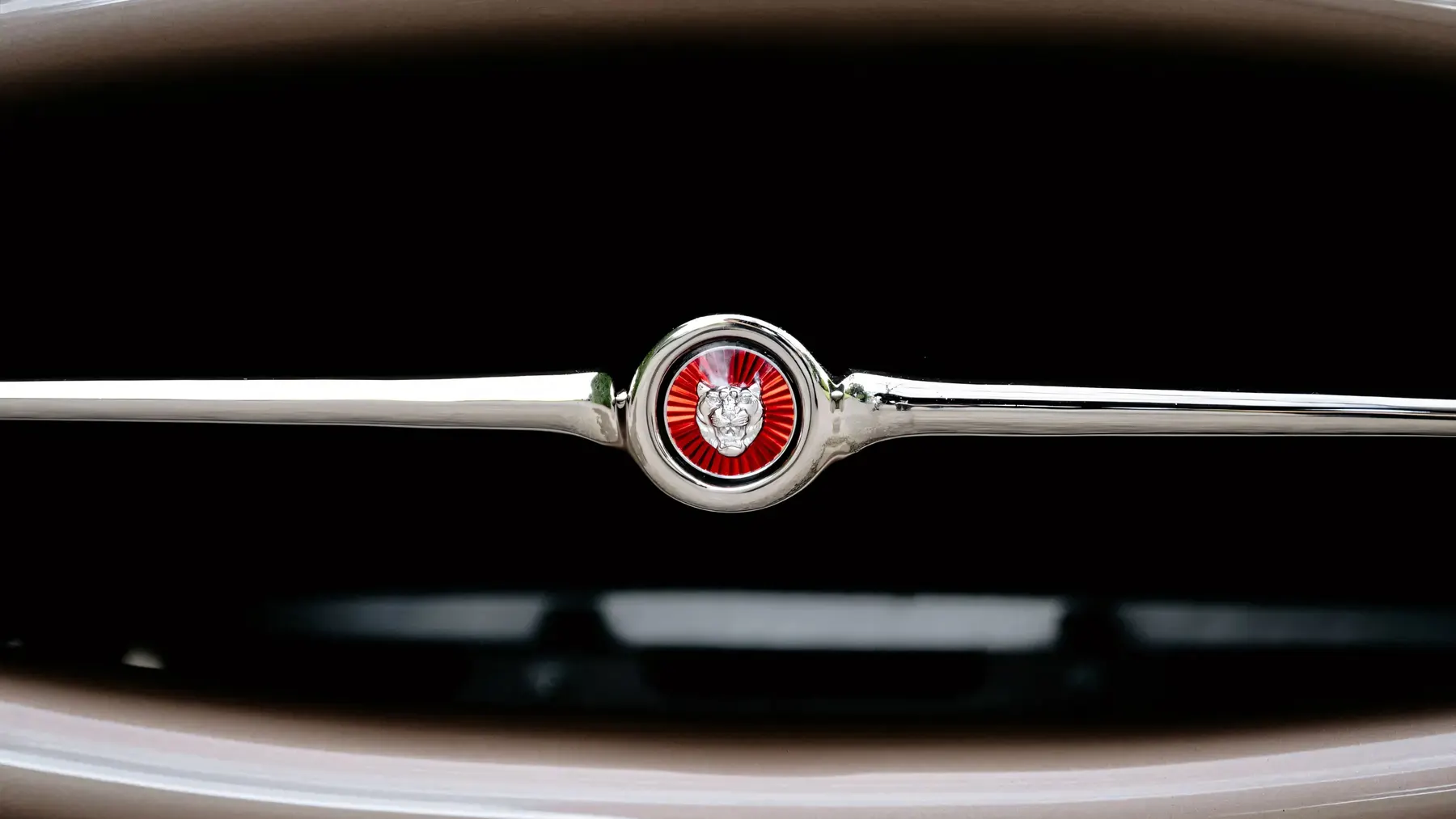 1962 Jaguar E-Type Series 1 3.8-Litre Roadster