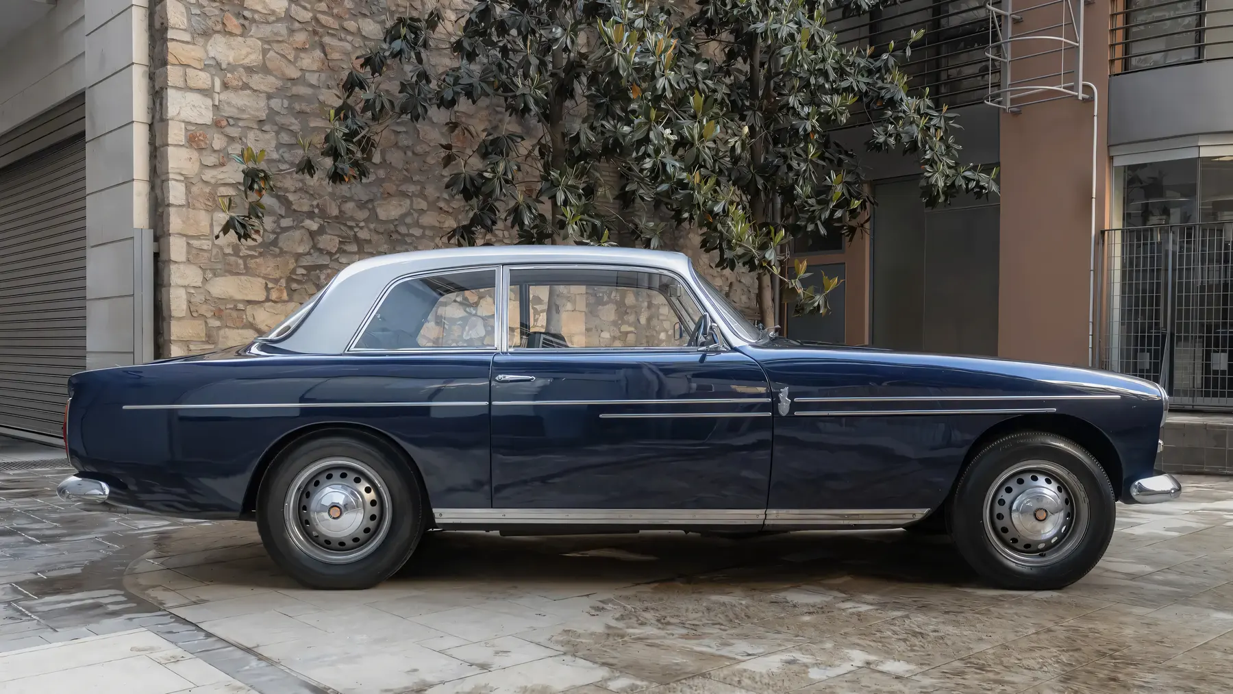 1966 Bristol 409