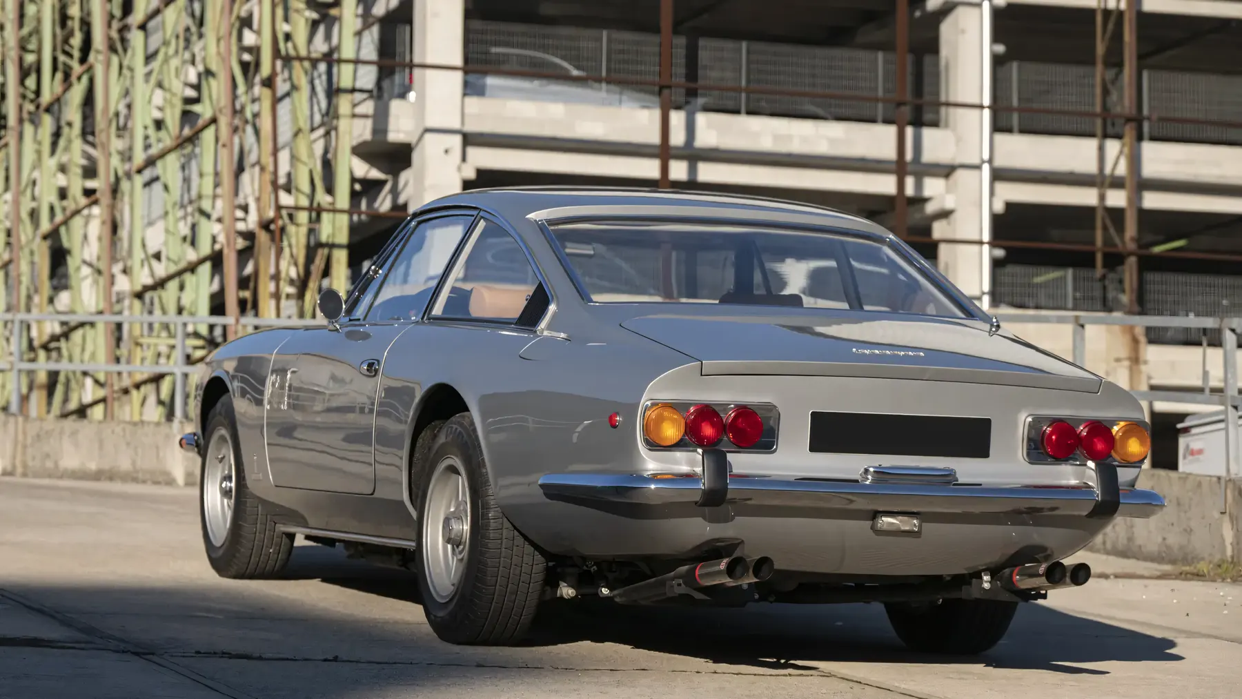 1969 Ferrari 365 GT 2+2 by Pininfarina