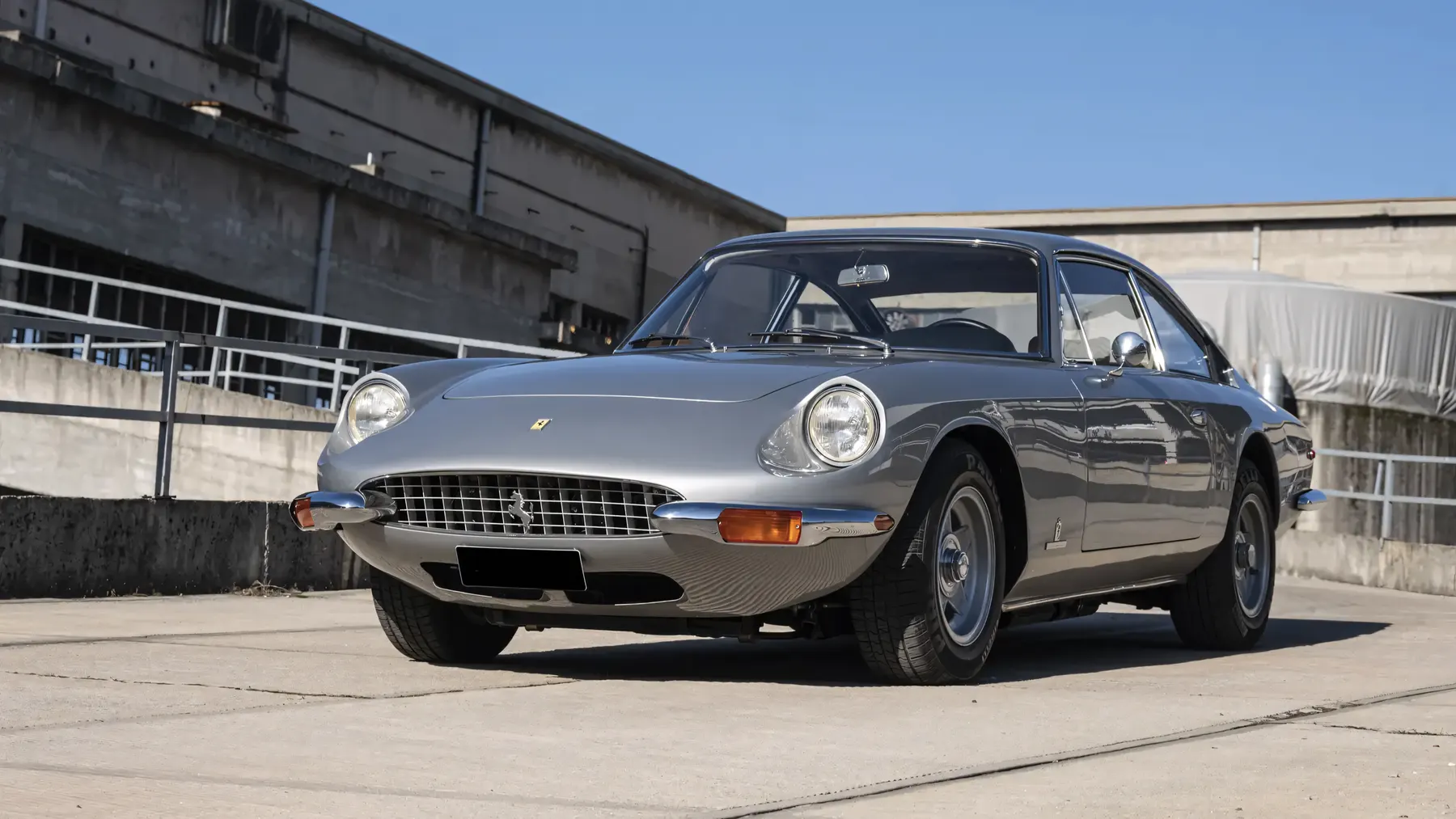 1969 Ferrari 365 GT 2+2 by Pininfarina