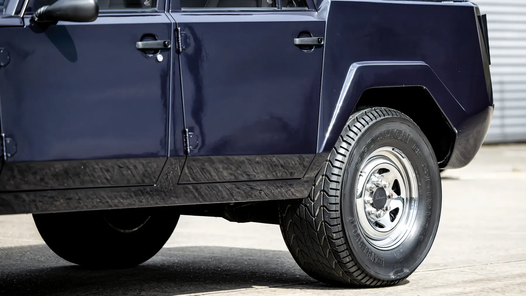 1988 Lamborghini LM002