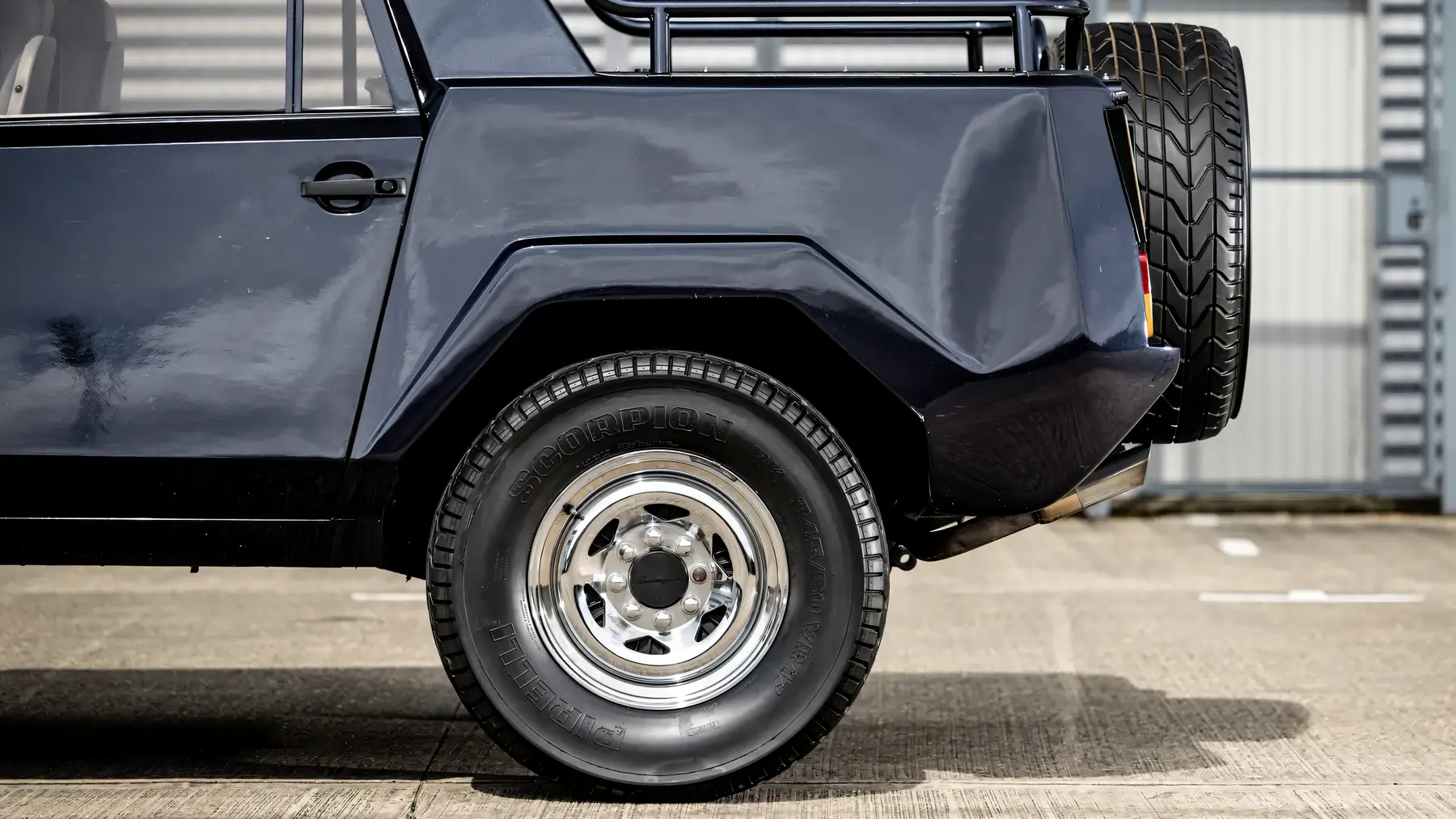 1988 Lamborghini LM002