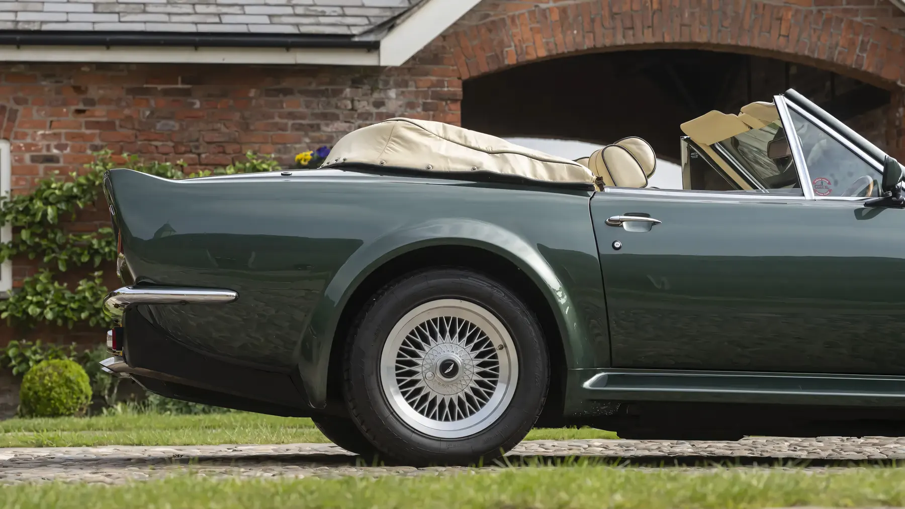 1989 Aston Martin V8 Vantage Volante 'X-Pack'