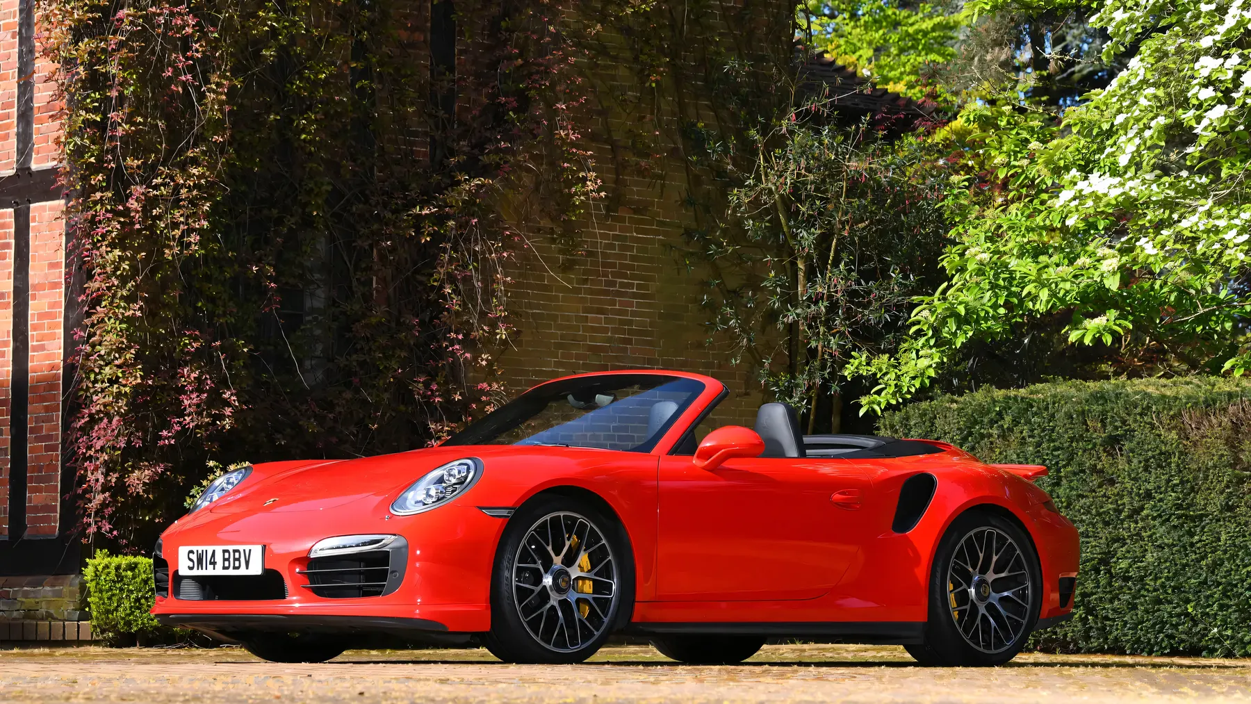 2014 Porsche 911 Turbo S Cabriolet