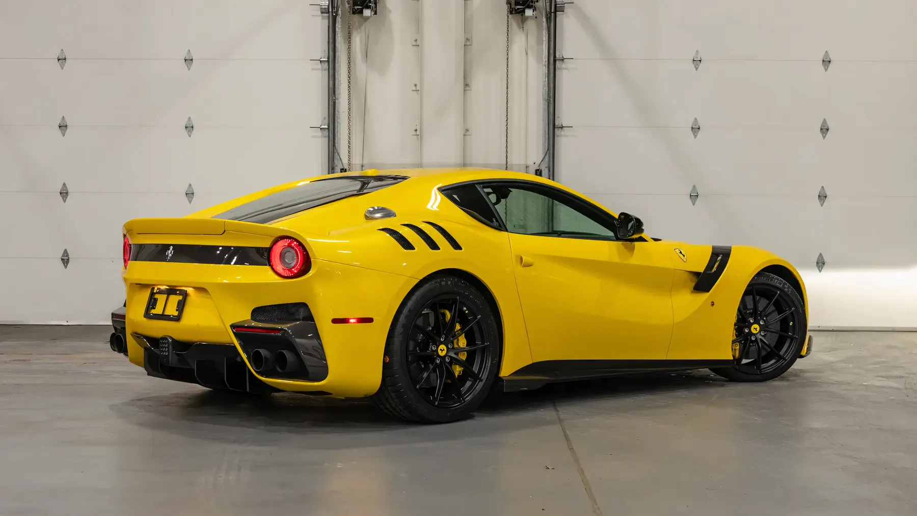 2017 Ferrari F12tdf